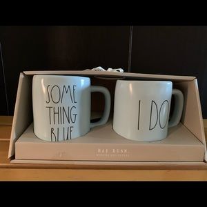 Rae Dunn mug set